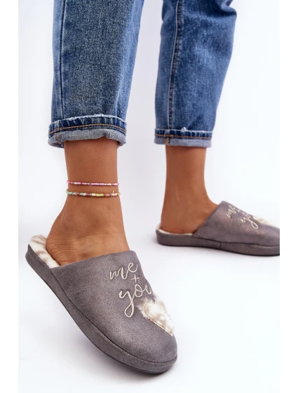 Lesklé dámské pantofle šedé Geraja Lesklé dámské pantofle šedé Geraja