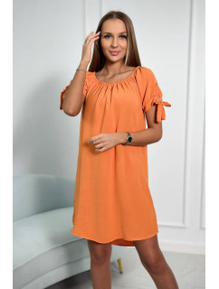 Šaty vázané na rukávech oranžové