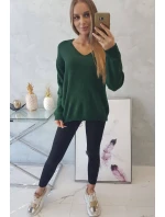Svetr s výstřihem do V tmavě zelený