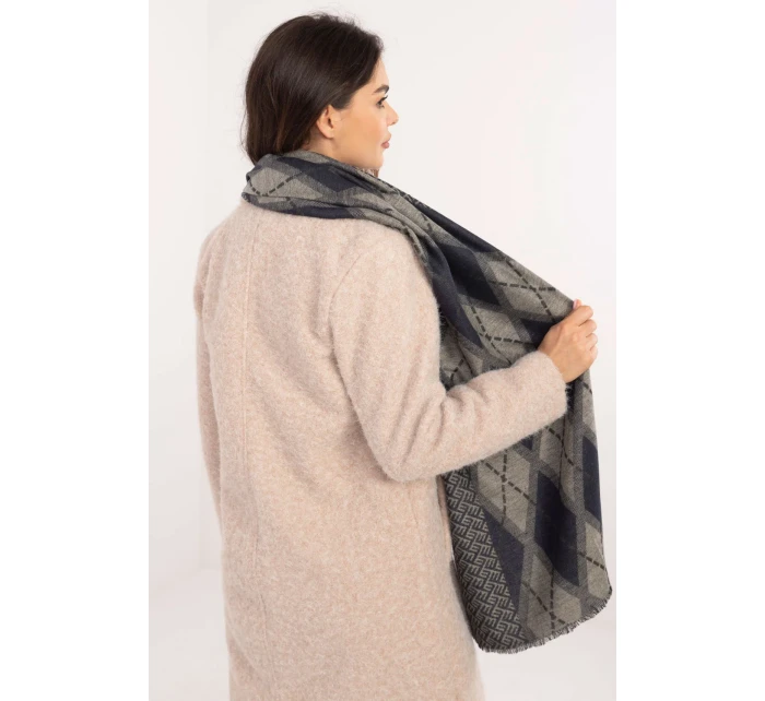 Šátek model 208408 AT Šátek model 208408 AT