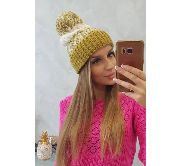 Dámská čepice s bambulí Abigail K326 kiwi+ecru