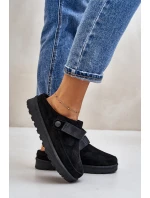 Dámské pantofle zateplené kožíškem na platformě černé model 21671344 - Boto