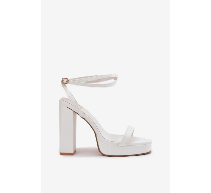 Dámské Sandály Na Podpatku S Páskem Bílé Fevenne Dámské Sandály Na Podpatku S Páskem Bílé Fevenne