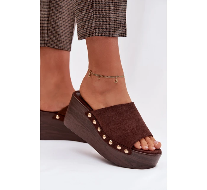 Dámské sandály na platformě se zlatými přezkami Eko semišové hnědé Helivina