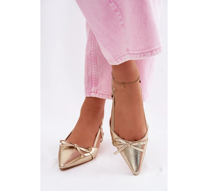 Dámské sandály z umělé kůže na nízkém podpatku Zlaté Jelmera