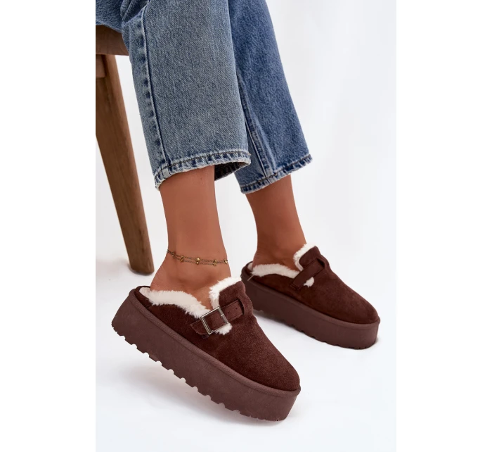 Sněhule S Kožešinou A Přezkou Na Platformě Čokoládové model 21757740 - Boto