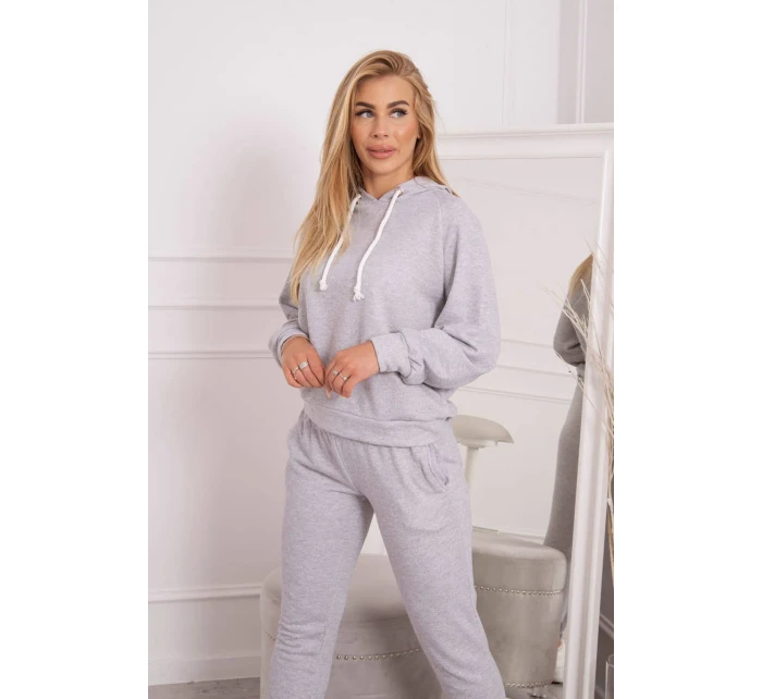 Šedá mikina s kapucí