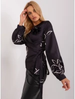 Dámská halenka LK BZ 509423.22 Černá vzor - FPrice Dámská halenka LK BZ 509423.22 Černá vzor - FPrice