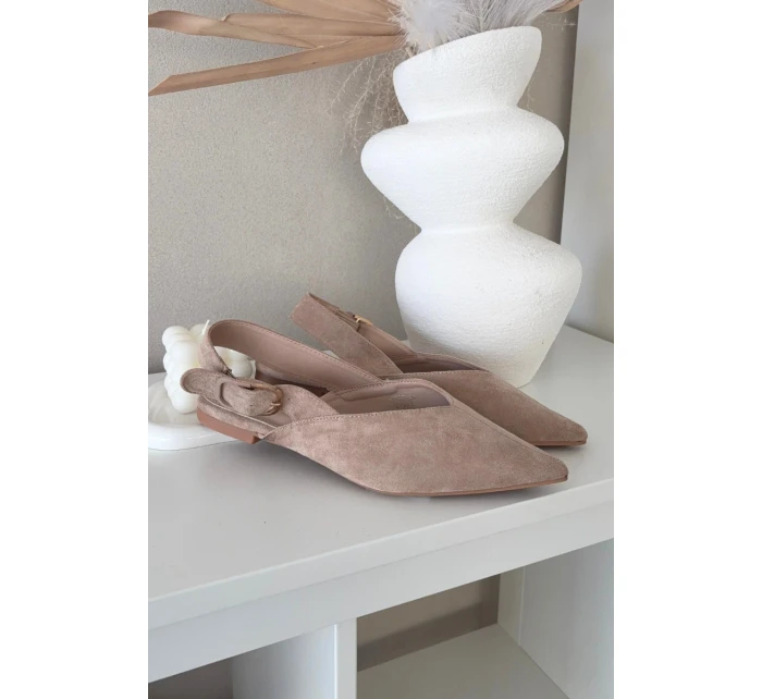 Dámské baleríny s přezkou béžové model 21834832 - Boto Dámské baleríny s přezkou béžové model 21834832 - Boto