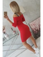 Šaty se širokými ramínky červené Šaty se širokými ramínky červené