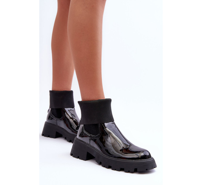 Dámské lesklé boty s kotníkem černé  Pavo
