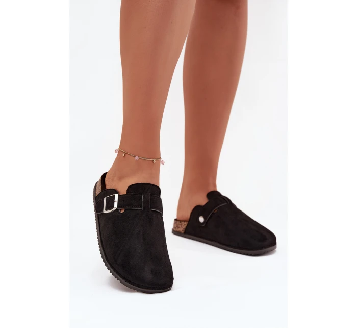 Dámské pantofle na korkové platformě s přezkou Big Star – černé Dámské pantofle na korkové platformě s přezkou Big Star – černé