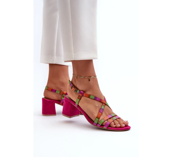 Sametové sandály na nízkém podpatku model 21660062 - Maciejka