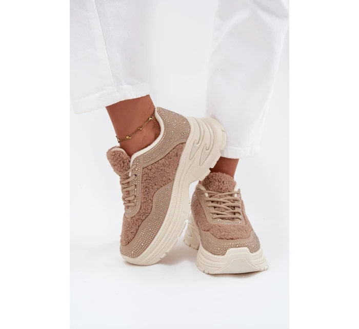 Dámské tenisky s krystaly a beránkovým kožíškem béžové Zarika Dámské tenisky s krystaly a beránkovým kožíškem béžové Zarika