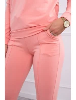 Tepláková souprava v meruňkové barvě