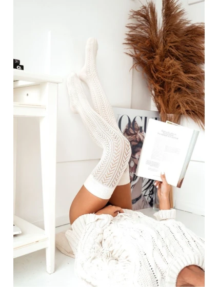 Dámské ažurové nadkolenky se vzorem rybí kost – ecru Dámské ažurové nadkolenky se vzorem rybí kost – ecru