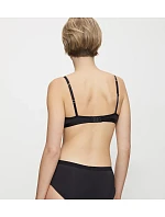 AURA SPOTLIGHT - Push-up podprsenka pro zvýraznění dekoltu Triumph
