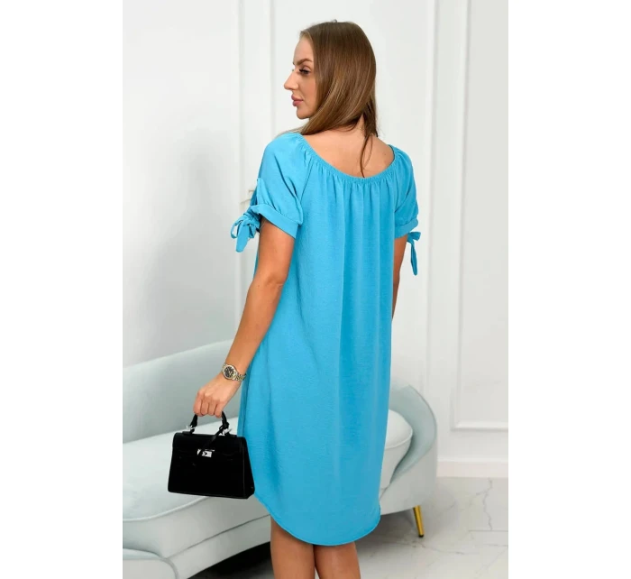 Šaty svázané na rukávech tyrkys
