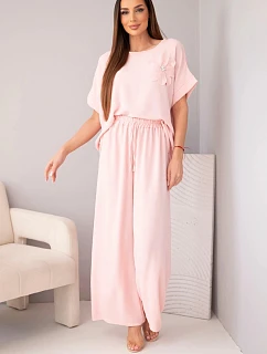 Dámský komplet z viskózy s ozdobným květem a širokými kalhotami pudrově růžová