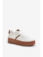 Pohodlné dámské sportovní boty na platformě Bíle Devan