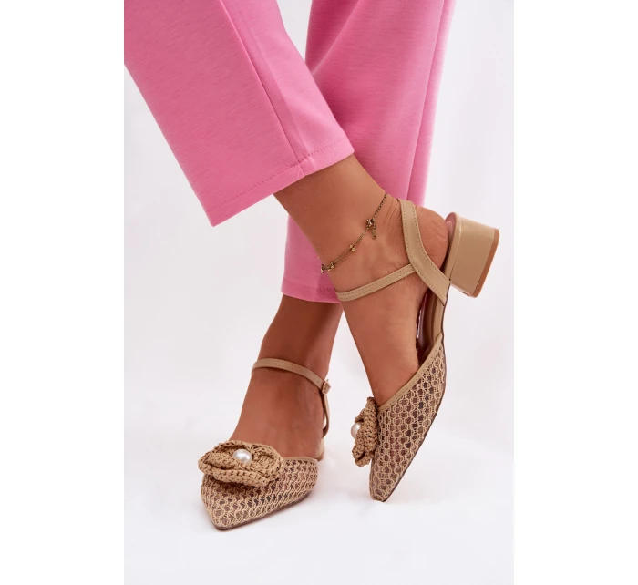 Dámské sandály na klínku s ozdobným detailem tmavě béžové Vionessa