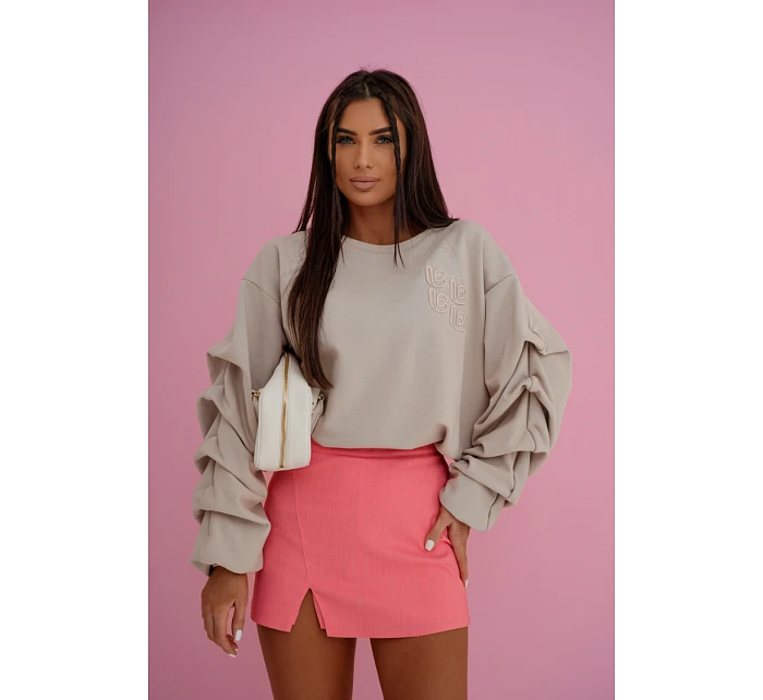 Kraťasy s sukňovou dolní částí model 225751 LaBalancia