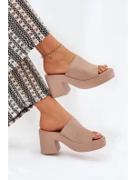 Dámské Sandály Na Podpatku A Platformě Khaki model 21689313 - Boto Dámské Sandály Na Podpatku A Platformě Khaki model 21689313 - Boto