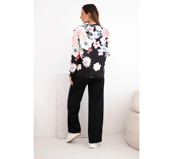 Dámský komplet z měkké viskózy s květinovým vzorem a širokou nohavicí černý