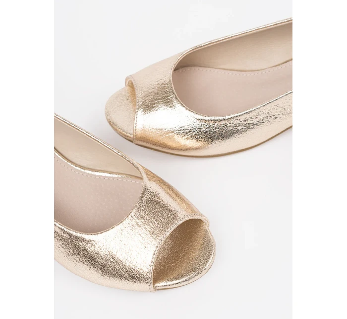 Trendy  sandály dámské zlaté Obcas