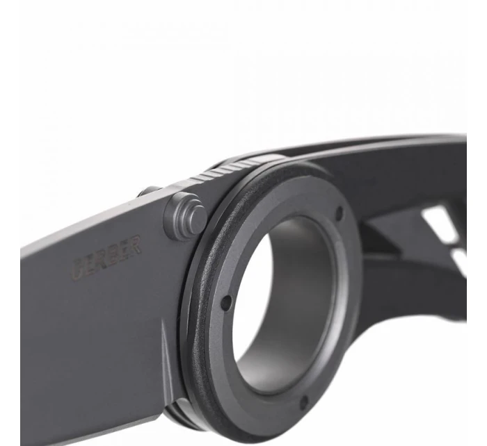 Skládací nůž model 21819463 - Gerber