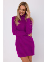 model 18863716 Svetrové šaty s vysokým límcem fialové - Moe