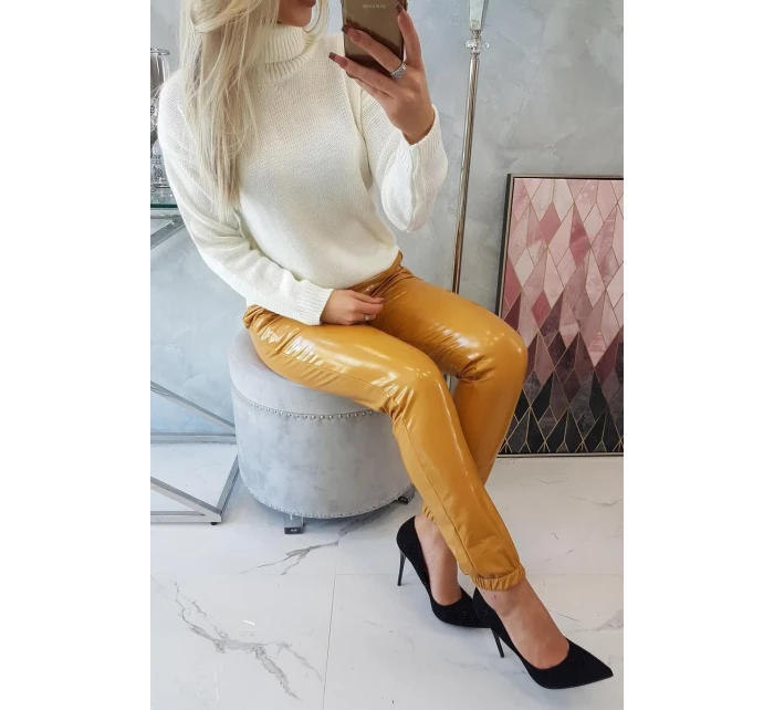 Dvouvrstvé kalhoty s hořčicovým velurem