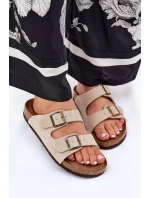 Dámské semišové pantofle s přezkami Big Star – béžové Dámské semišové pantofle s přezkami Big Star – béžové