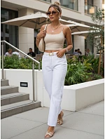 Dámské džíny mom fit s vysokým pasem a páskem bílé FashionStreet UY3054