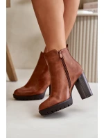 Dámské zimní botky na vysokém podpatku se zipem Camel model 21667348 - Boto Dámské zimní botky na vysokém podpatku se zipem Camel model 21667348 - Boto