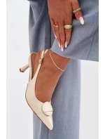 Dámské sandály na podpatku s ozdobným detailem světle béžové model 22027892 - Boto Dámské sandály na podpatku s ozdobným detailem světle béžové model 22027892 - Boto