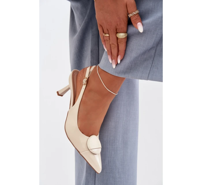 Dámské sandály na podpatku s ozdobným detailem světle béžové model 22027892 - Boto Dámské sandály na podpatku s ozdobným detailem světle béžové model 22027892 - Boto