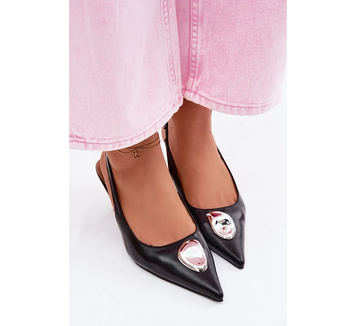 Dámské sandály na podpatku s ozdobným detailem Isadora