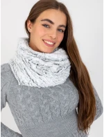 Tunelová šála AT KM model 21370637 bílá a černá - FPrice Tunelová šála AT KM model 21370637 bílá a černá - FPrice