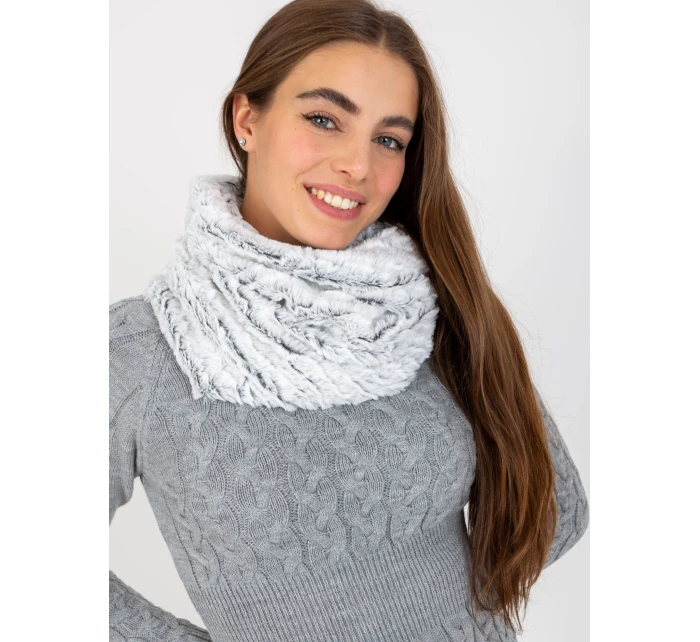 Tunelová šála AT KM model 21370637 bílá a černá - FPrice Tunelová šála AT KM model 21370637 bílá a černá - FPrice