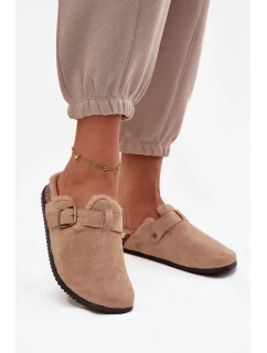 Dámské nazouváky s podšívkou s přezkou Béžové model 21715161 - Boto