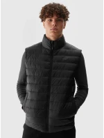 Pánská péřová vesta s recyklovanou výplní 4F - černá Pánská péřová vesta s recyklovanou výplní 4F - černá