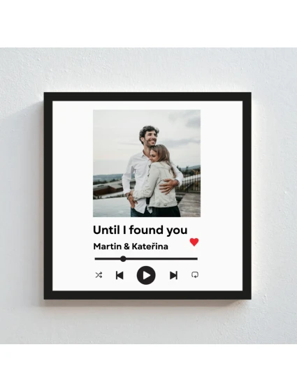 Personalizovaný plakát v rámu - čtverec 20x20 - hudební přehrávač Personalizovaný plakát v rámu - čtverec 20x20 - hudební přehrávač
