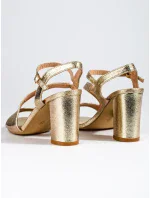 Klasické dámské sandály černé na širokém podpatku Klasické dámské sandály černé na širokém podpatku