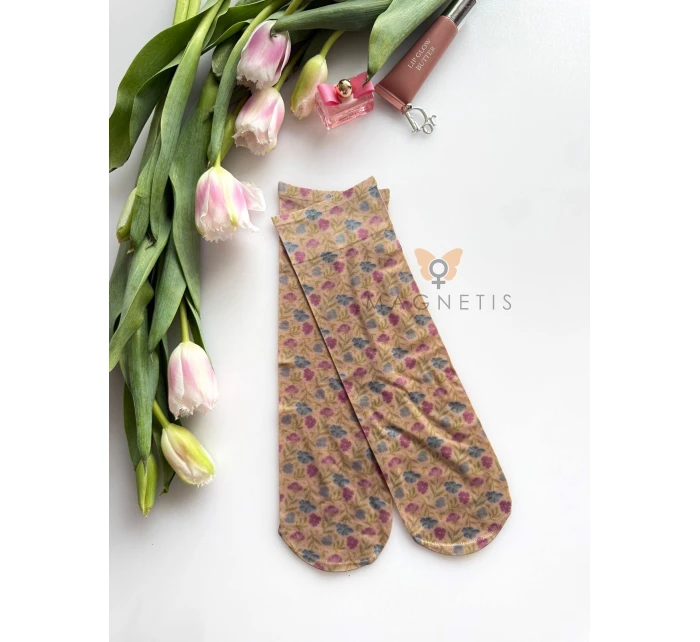 Dámské vzorované ponožky model 7465057 20 den - Magnetis Dámské vzorované ponožky model 7465057 20 den - Magnetis