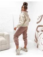 Hrubší dvoubarevná dámská tepláková souprava v barvě cappuccino (VE102)