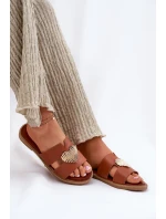 Dámské sandály na plochém podpatku se zlatou ozdobou model 21697080 - EVENTO Dámské sandály na plochém podpatku se zlatou ozdobou model 21697080 - EVENTO