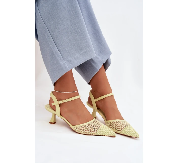 Dámské sandály na podpatku s Žluté model 22027913 - Boto