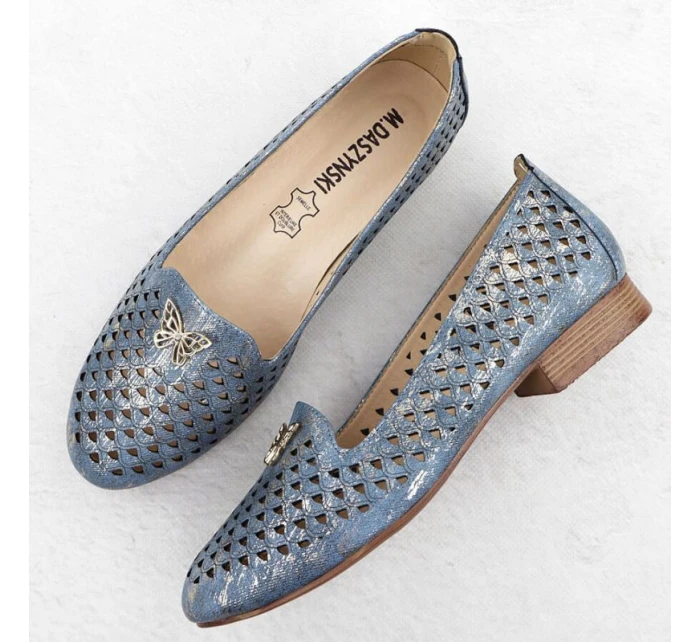 Dámská prolamovaná obuv na nízkém podpatku modrá M.Daszynski SA222-3