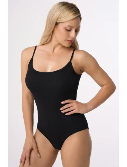 Babell Tia barva: černá